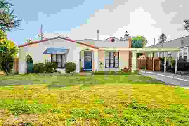 607 Mckinley Drive, Redlands Ca 92373 | Detached 0