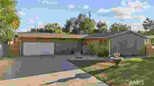 324 E Avenue R5, Palmdale Ca 93550 | Detached 0