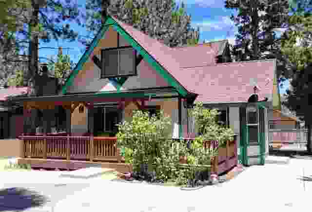 344 Downey Drive, Big Bear City Ca 92314 | Detached 0