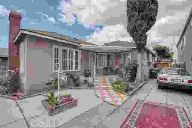 2741 Kansas Avenue, South Gate Ca 90280 | Detached 0