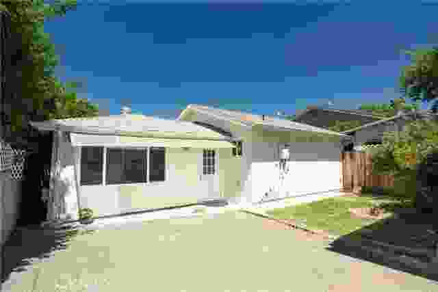 10713 Tinker Ave, Tujunga Ca 91042 | Detached 0