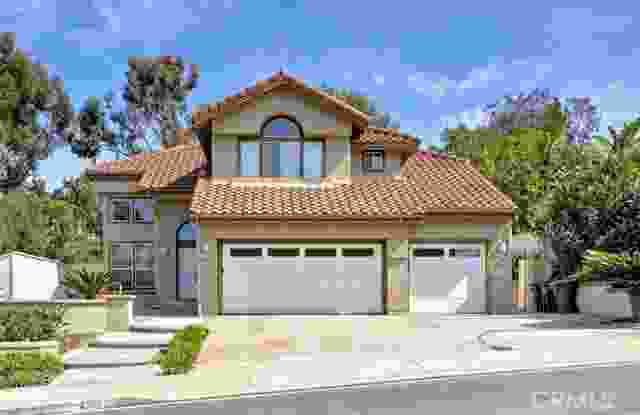 2522 Via Durazno, San Clemente Ca 92673 | Detached 0