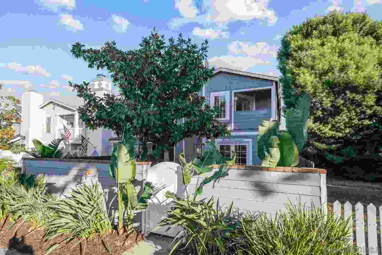 327 C Avenue, Coronado Ca 92118 | Detached 0