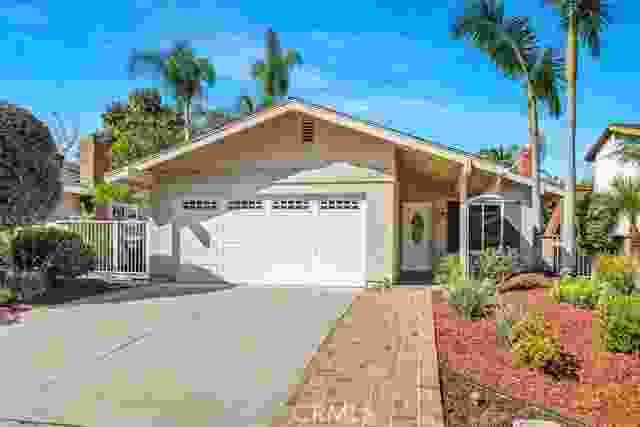 22761 Via Santa Maria, Mission Viejo Ca 92691 | Detached 0