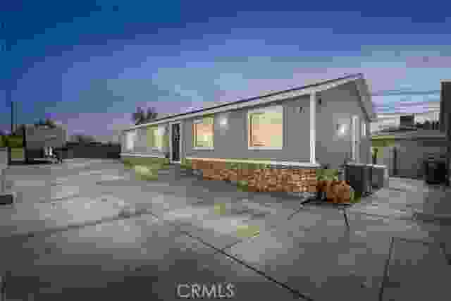 16311 Seneca Road, Victorville Ca 92395 | Manufactured Home 0