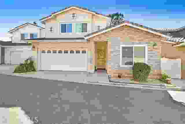 11217 Wilbur Avenue, Porter Ranch Ca 91326 | Detached 0