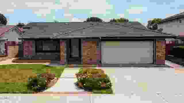 830 Blanca Place, Oxnard Ca 93036 | Detached 0