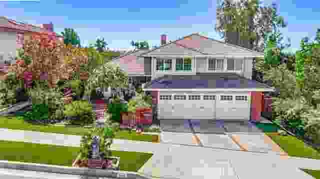 1328 Catalina Street N, Orange Ca 92869 | Detached 0