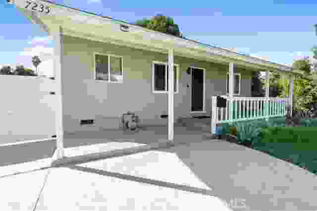 7235 Yarmouth Avenue, Reseda Ca 91335 | Detached 0