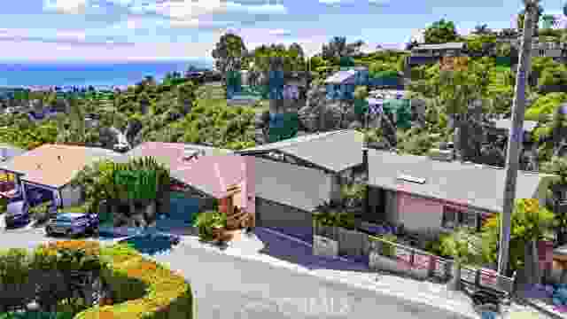 967 Meadowlark Lane, Laguna Beach Ca 92651 | Detached 0