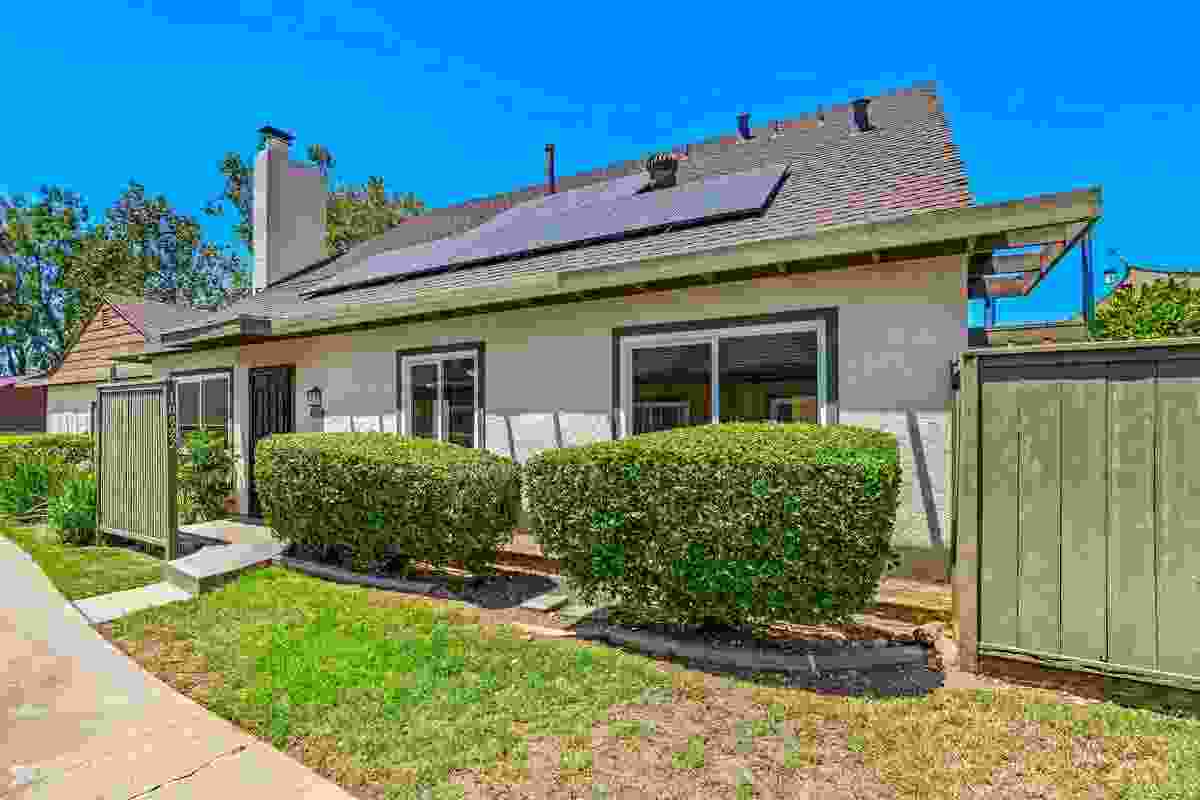 10522 Caminito Glenellen, Mira Mesa Ca 92126 | Townhouse 0