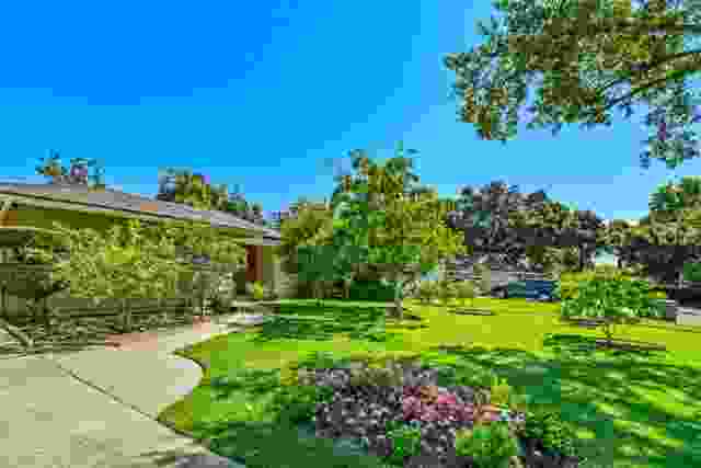 2775 Yorkshire Road, Pasadena Ca 91107 | Detached 0