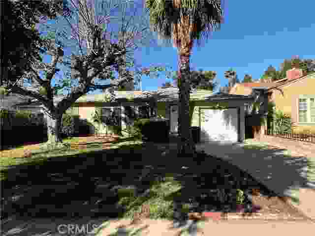 2141 N Screenland Drive, Burbank Ca 91505 | Detached 0