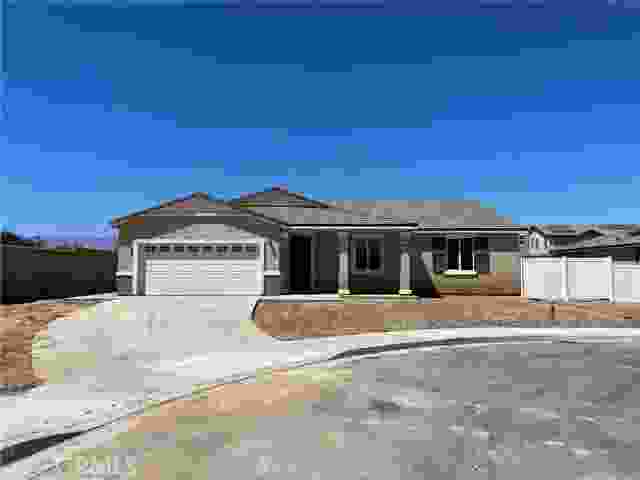 8508 Stockton Avenue, Hesperia CA 92344 | Detached 0