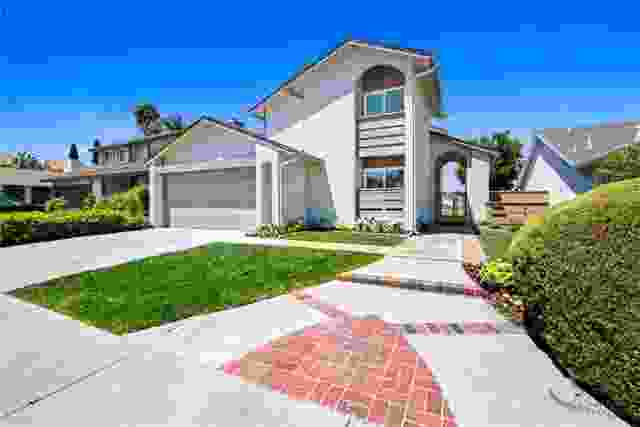 21725 Esmalte, Mission Viejo Ca 92692 | Detached 0