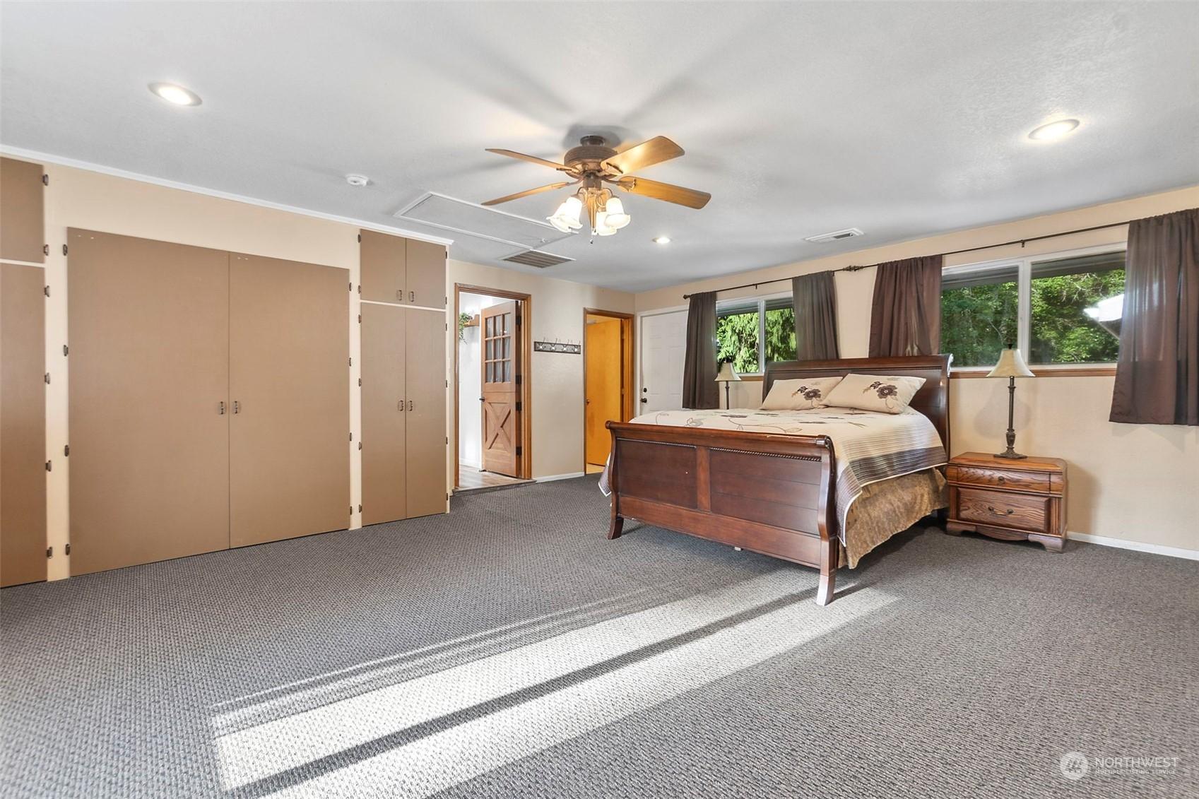 430 NE Old Belfair Highway , Belfair, WA 98528 | Main Home Primary Bedroom