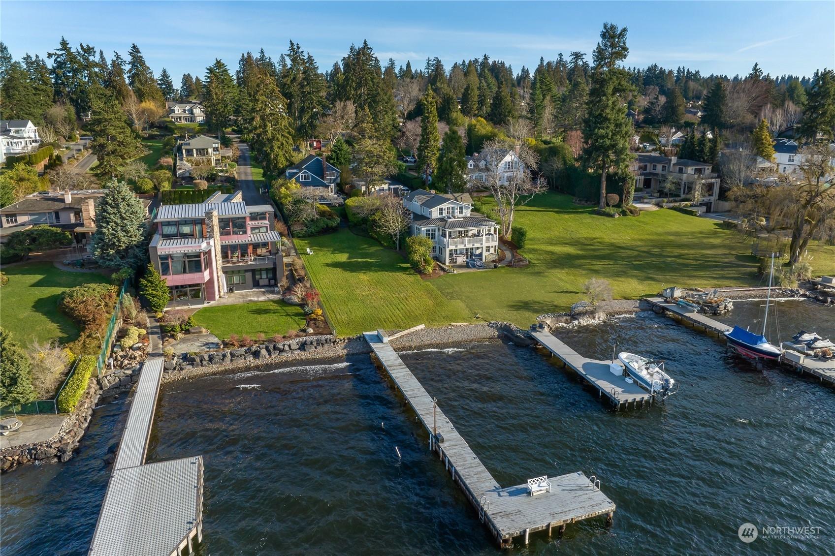 4609 92nd Avenue NE, Yarrow Point, WA 98004 | 100' (approximate) dock