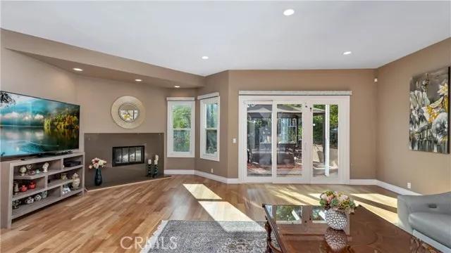 26051 Glen Canyon Drive, Laguna Hills Ca 92653 | Detached 21