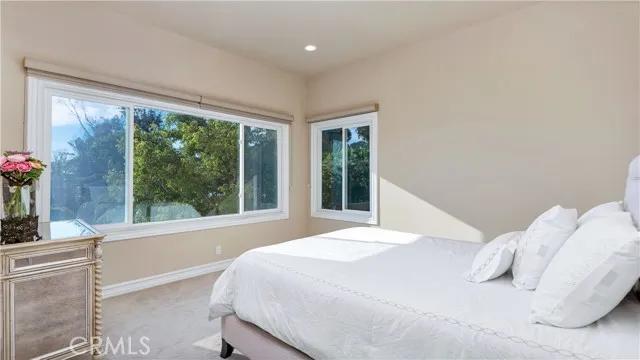 26051 Glen Canyon Drive, Laguna Hills Ca 92653 | Detached 38