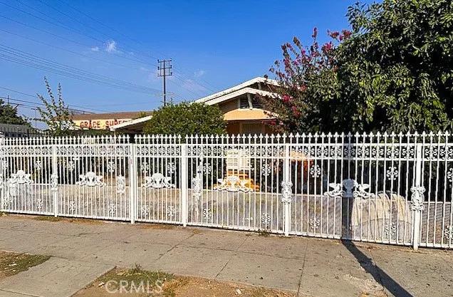 5506 Compton Avenue, Los Angeles Ca 90011 | Detached 1