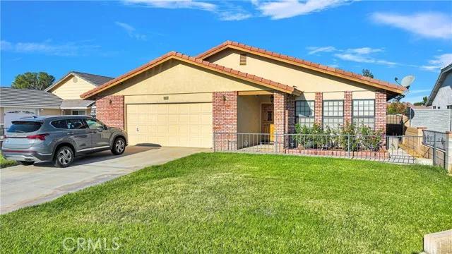 18668 Arrowhead Trail, Victorville Ca 92395 | Detached 4