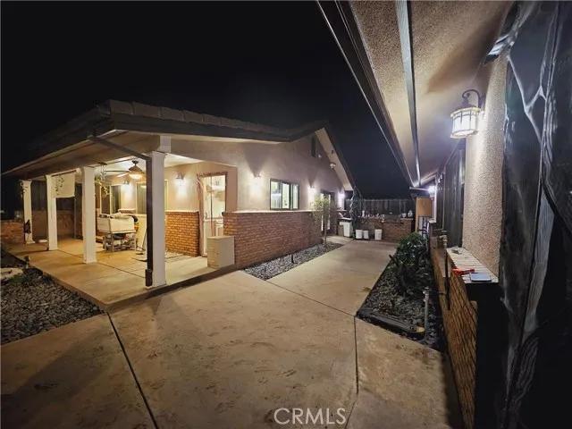 809 E Palm Drive, Glendora Ca 91741 | Detached 33