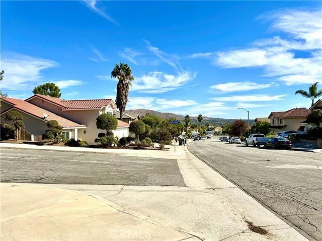 22812 Tea Rose Lane, Moreno Valley Ca 92557 | Detached 8