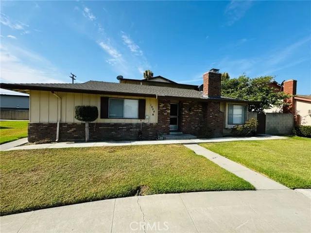 1904 W Bayport Circle, Anaheim Ca 92801 | Detached 0