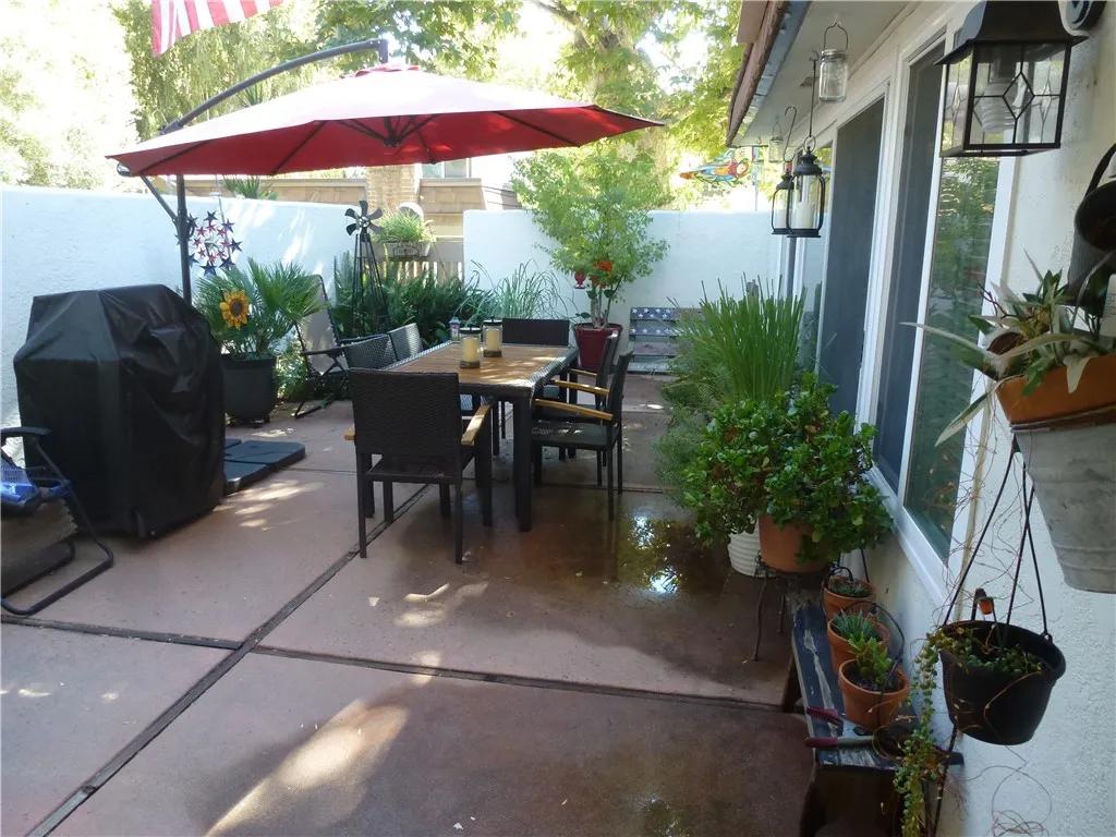 10449 Larwin Avenue # 4, Chatsworth Ca 91311 | Townhouse 5