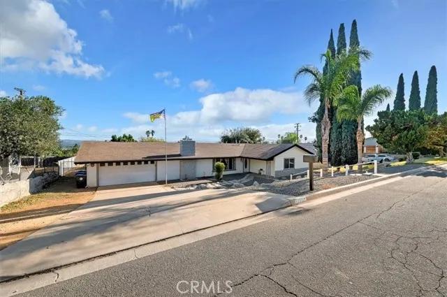 7190 Font Avenue, Riverside Ca 92509 | Detached 3