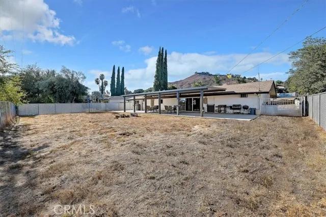 7190 Font Avenue, Riverside Ca 92509 | Detached 34