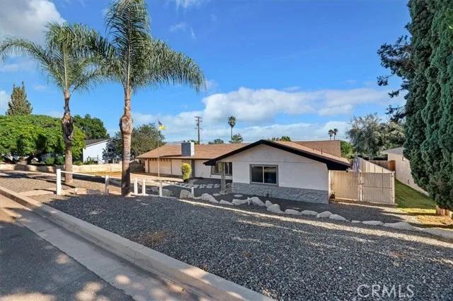 7190 Font Avenue, Riverside Ca 92509 | Detached 1