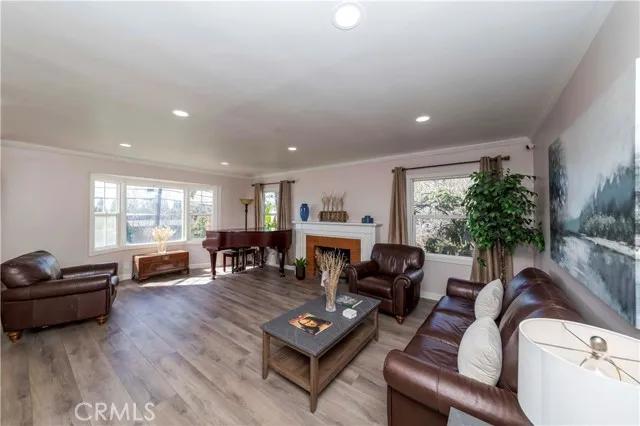 1005 W Malvern Avenue, Fullerton Ca 92833 | Detached 10