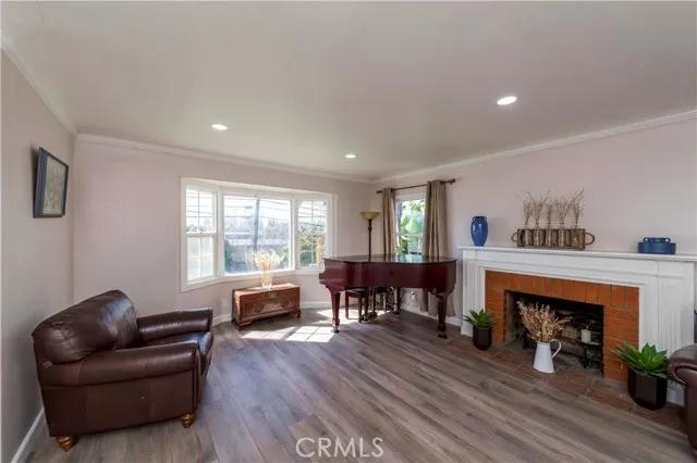 1005 W Malvern Avenue, Fullerton Ca 92833 | Detached 11