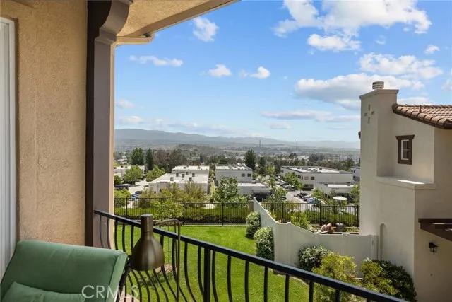 24370 Cavalini Place, Valencia Ca 91355 | Townhouse 26