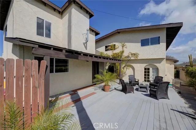 1932 Voorhees Avenue, Redondo Beach Ca 90278 | Multi Family 24