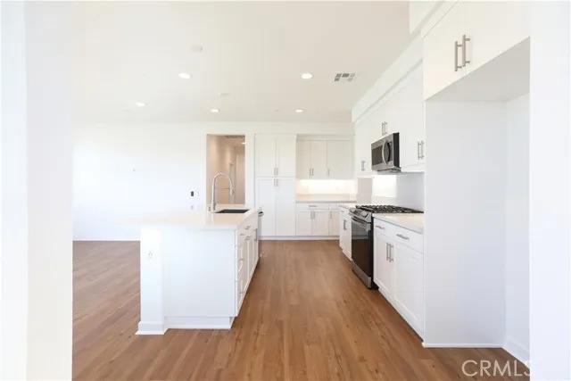 1415 Indian Hill Boulevard, Claremont Ca 91711 | Townhouse 7