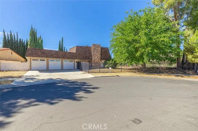 310 Susan Court, Palmdale Ca 93551 | Detached 0