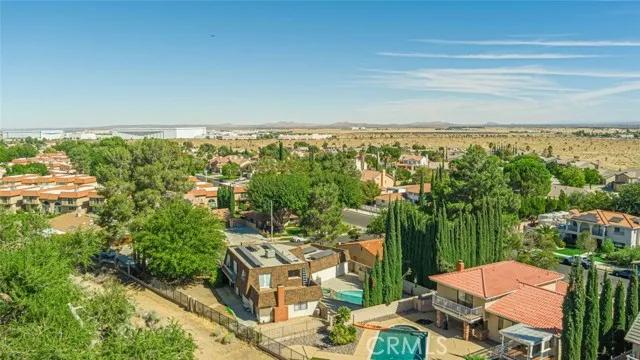 310 Susan Court, Palmdale Ca 93551 | Detached 50