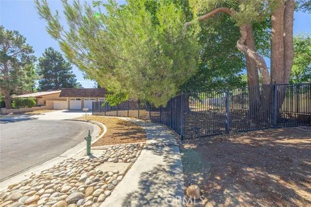 310 Susan Court, Palmdale Ca 93551 | Detached 2