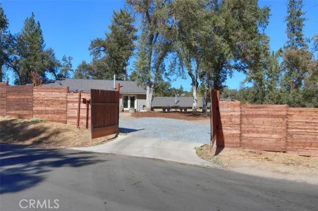 45893 Sutton Drive, Oakhurst Ca 93644 | Detached 1