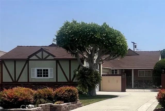 10822 Hasty Avenue, Downey Ca 90241 | Detached 0