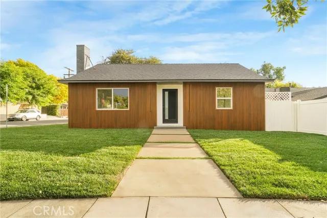 21902 Providencia Street, Woodland Hills Ca 91364 | Detached 4