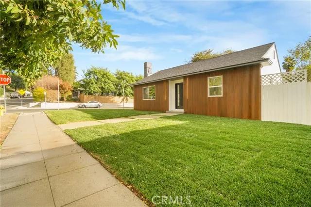 21902 Providencia Street, Woodland Hills Ca 91364 | Detached 3