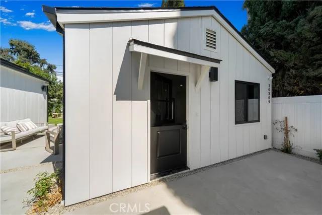 14307 Califa Street, Van Nuys Ca 91401 | Detached 16