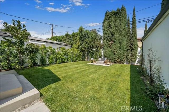 14307 Califa Street, Van Nuys Ca 91401 | Detached 5