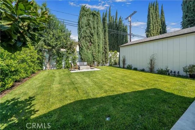 14307 Califa Street, Van Nuys Ca 91401 | Detached 14