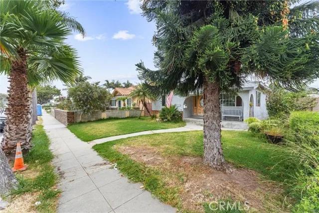 4228 W 169th Street, Lawndale Ca 90260 | Detached 5