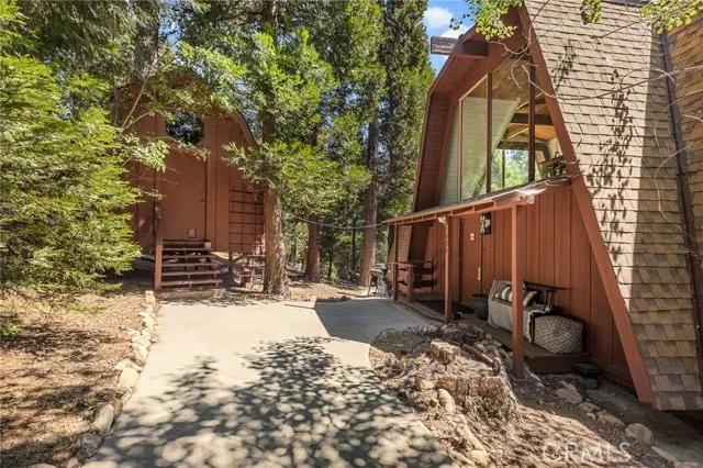 405 Kuffel, Lake Arrowhead CA 92352 | Detached 25