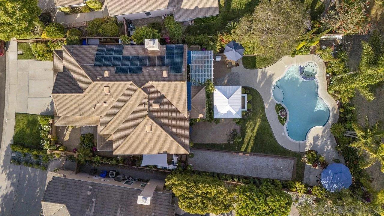 7249 Park Village Rd, Rancho Penasquitos Ca 92129 | Detached 54